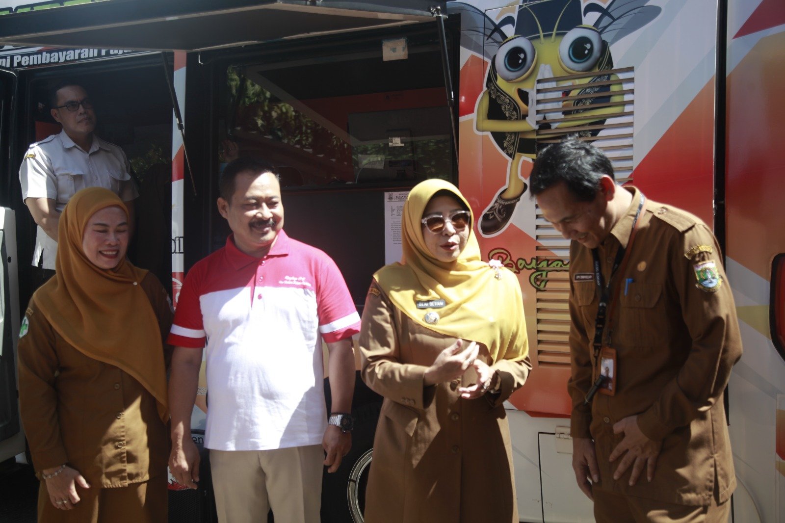 Bupati Pandeglang, Dewi